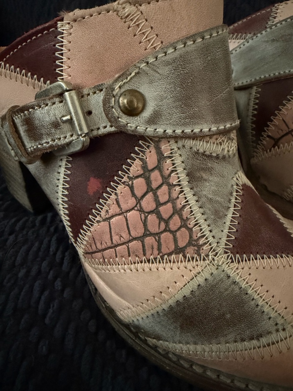 Freebird Blush Multi Patchwork Clog - Picture 2 of 7